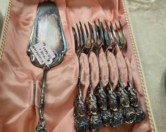  Server & Dessert Forks