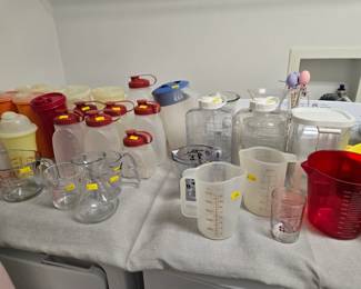 Misc Storage containers 