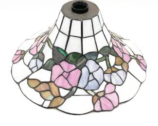 Tiffany-Style Stained Glass Floral Lamp Shade