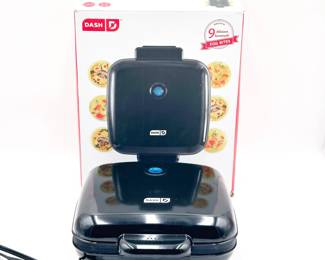Dash Family Size Egg Bite Maker