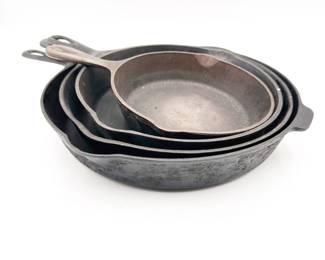 Vintage Cast Iron Skillet Lot (4 Pieces) Wagner Ware & Griswold