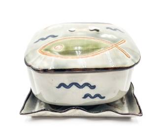 Honmaru Pottery Covered Dish w/ Tray
