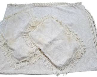 3t - Vintage Bates Chenille Bedspread w/ 2 Shams "George Washington Choice" Queen Size - some discoloration
