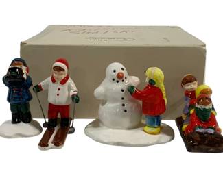 1283 - Dept 56 4 pc Figure Set w/ box