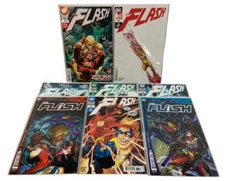 654 - 8 Marvel The Flash Comic Books
