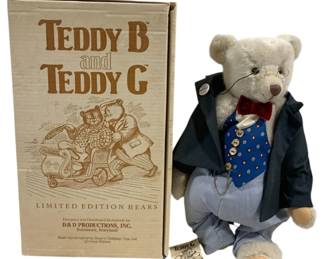 1938 - Teddy G Limited Edition Bear w/ box signed foot

