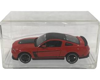 1921 - Maisto 1/24 Scale Mustang Boss 302 w/ Case
