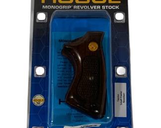 99 - Hogue Taurus Small Frame Revolver Grip

