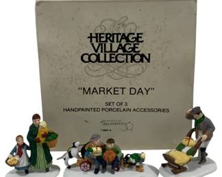1289 - Dept 56 Heritage Village Market Day w/ box
