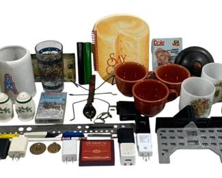 1913 - Assorted Items
