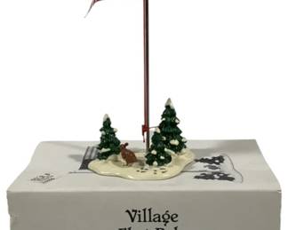 1318 - Dept 56 Village Flag Pole w/ box

