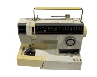 170 - Singer Sewing Machine Model 6235 16 x 16 x 7.5 used as-is electric/electronic/mechanical item - no guarantee all components, untested
