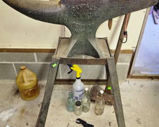Vintage Anvil