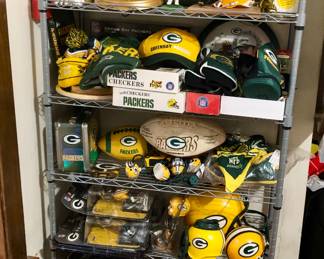 Green Bay Packers, including Brett Favre signed photo