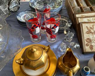 Kitchen miscellaneous.....