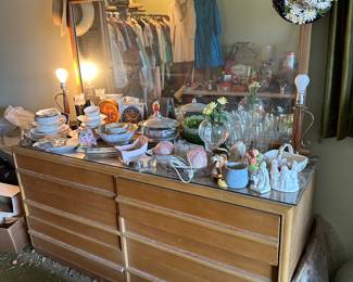 Matching RWay dresser with mirror