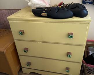 Small chest of drawers