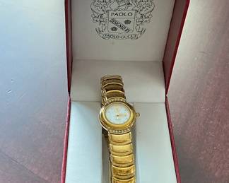 Multiple fashion watches