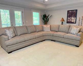 Taylor King 3 Piece Sectional Sofa