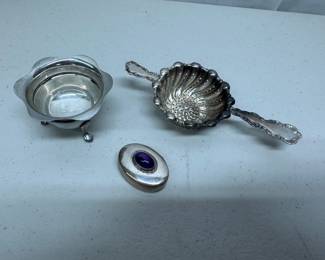 3 Dainty Sterling Silver Vessels Tea Strainer Master Salt Trinket Total Wt 70 Grams