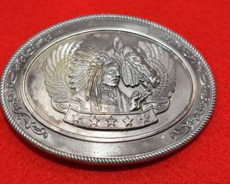 silver tone belt buckle