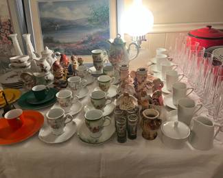 Demi-tasse set