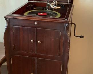 Antique Victrola by Victor Talking Machine Co.