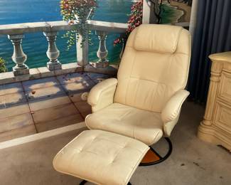 Cream rocker with ottoman