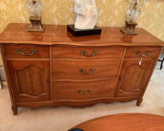 Buffet-58x19x32
