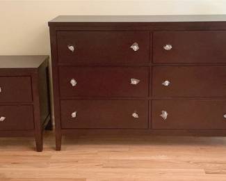 Coaster Dresser And Bedside Table