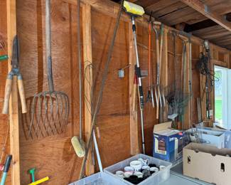 YARD TOOLS