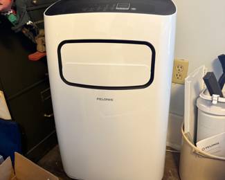 PELONIS AIR CONDITIONER