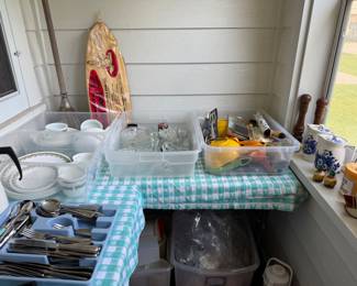 KITCHENWARE