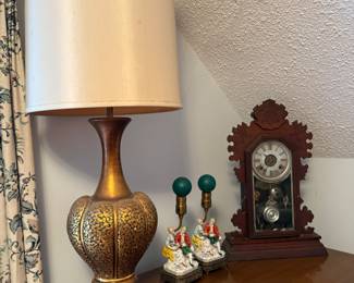 LAMPS & CLOCKS