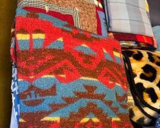 CAMP BLANKET
