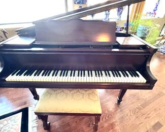 Cable-Nelson Piano Company was founded in Chicago, Illinois, in 1903 by Fayette S. Cable and H.P. Nelson, both highly respected names in early American piano manufacturing.
Their mission was to produce high-quality yet affordable pianos that could rival larger brands like Baldwin and Chickering, while being accessible to middle-class households.
• Early 1900s–1920s: Cable-Nelson pianos were known for their excellent construction and rich tonal quality.
James Le Pauw Edwin Huizinga once played this piano. $2500 obo