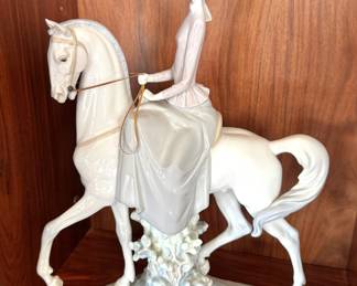 Woman on a Horse Figurine Lladro $1500