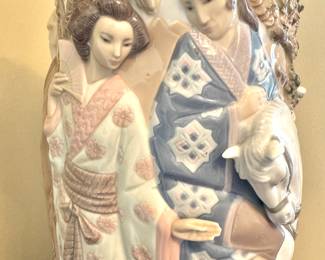 Lladro Oriental Colonnade $3500