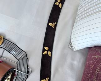 Vintage Yves Saint Laurent Rive Gauche Brown Suede “Porc Velours” (pigskin suede leather) Belt with Gold Acorn & Leaf Motifs – Made in France (1970s/80s)