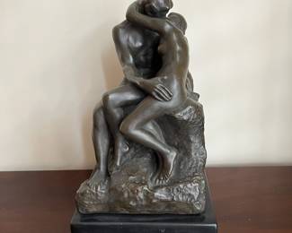 L31 - $40. Rodin's "The Kiss" Statue by Austin Reproductions. Measures 6.75" square x 12" tall. 