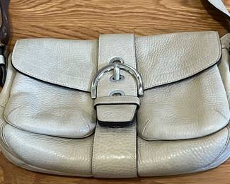K25 - $70. Y2K Coach Soho Leather Purse. Measures 12" x 2.5" x 8". 