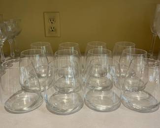 K18 - $45. Luigi Bormioli Stemless 20 oz Wine Glasses. Set of 12. 