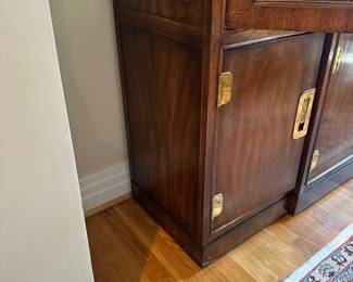 L13 - $250. Drexel Heritage Dynasty Collection China Cabinet in Burled Walnut. Measures 60" x 16" x 79" tall. Moves in ONE piece! Cabinet it lighted and glass shelves are all adjustable. Excellent Condition!