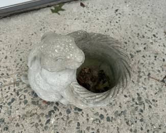 G21 - $30. Concrete Rabbit Planter or hose keeper. No cracks noted. 