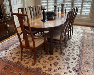 L12 - $600. Drexel Heritage Dynasty Collection Burled Walnut Dining Table With 8 Chairs (2 captains / 6 regular). Table Measures 66" x 45" x 29" tall. Includes 2 Leaves - Each Measures 22". Chairs Measure 22" x 19" x 42" tall. Overall very good condition. Some minor surface scratches and one leg has a piece of veneer missing that you have to really look to find. One captains chair has stained upholstery - might clean out? The others all look great.