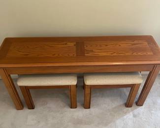 G4 - $150 . Vintage Bernhardt Console Table with 2 Stools. Table Measures 56" x 16" x 27" tall. Each Stool measures 21" x 14" x 18". 