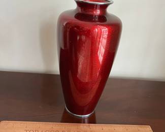 L33 - $35. Japanese Ando Red Pigeon Blood Vase. Measures 9.25" tall. 