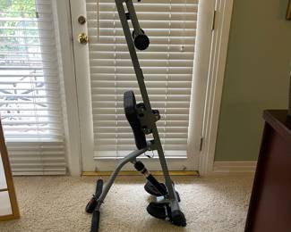 K36 - $40. Sunny Rowing Machine. Model SF-RW1205.