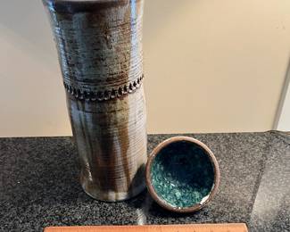 L21 - $40. Unsigned Lidded Pottery. Measures 5.5" x 16.5" tall. 