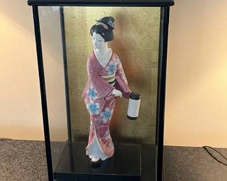 L39 - $40. Vintage Japanese Hakata Doll in Glass Case. Measures 11.5" x 9.5" x 18" tall. 